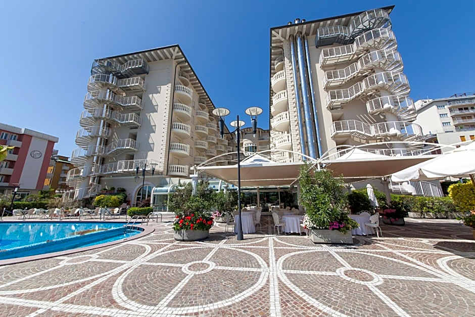 Palace Hotel