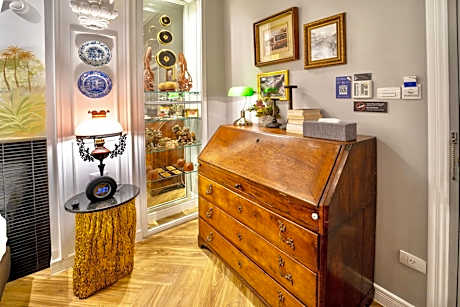 King Suite Room