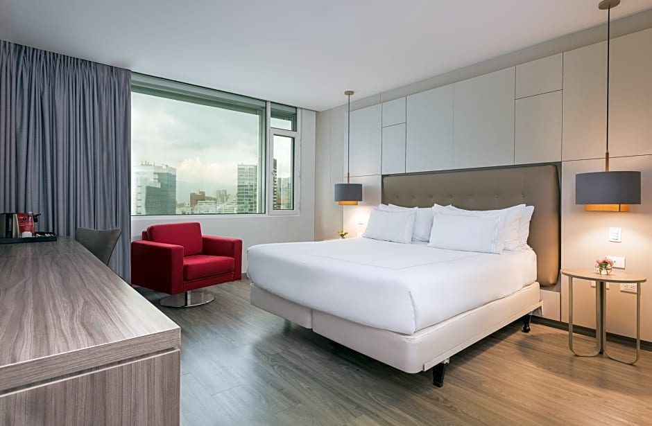 NH Collection Medellin Royal