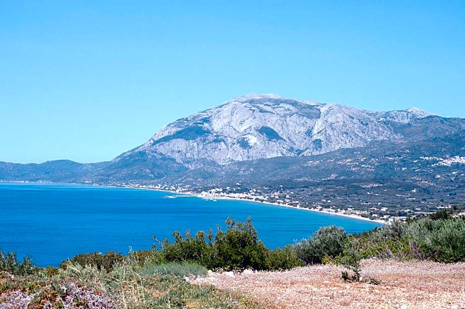 Mandilada Village in Samos