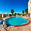 La Quinta Inn & Suites by Wyndham Mathis