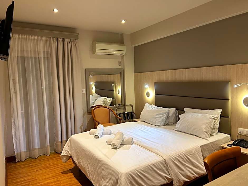 Anemoni Piraeus Hotel