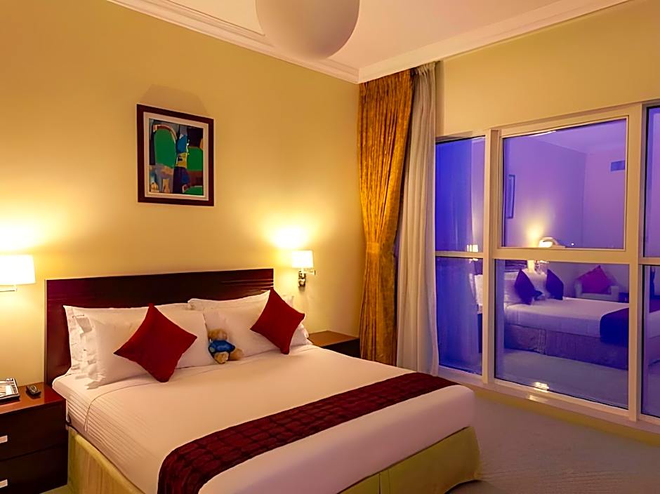 Somerset West Bay Doha