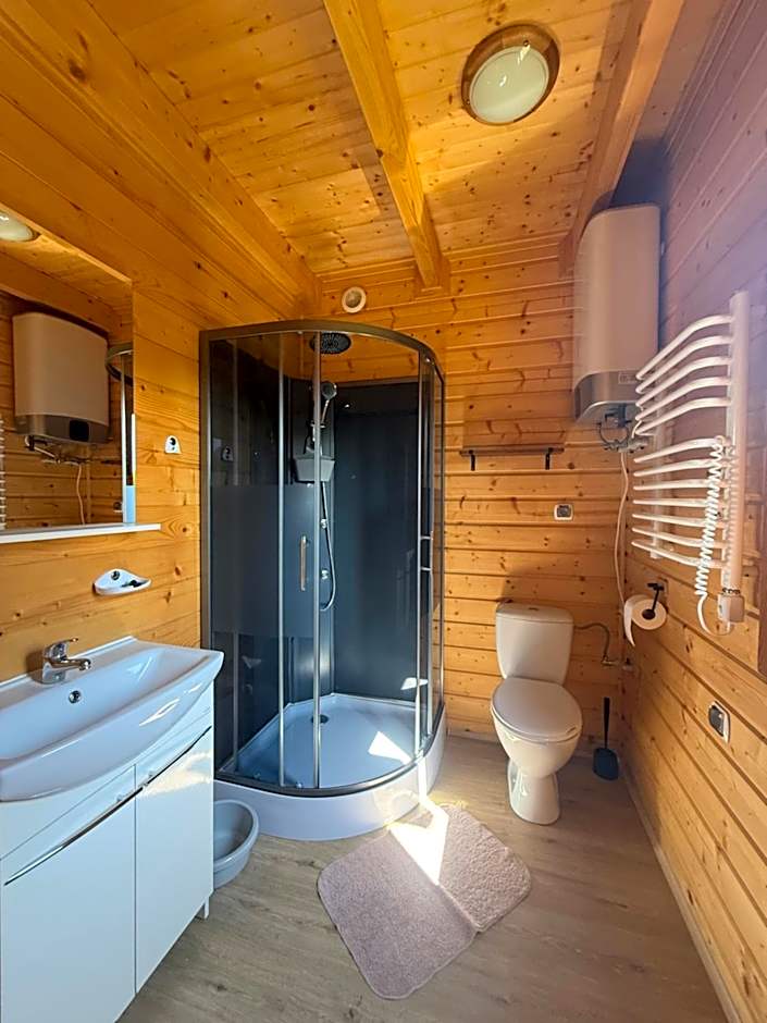 Ustka Domki Letniskowe Promyk przytulne rodzinne 6 osób plac zabaw