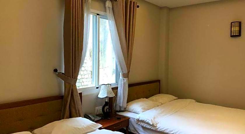 Dreams Hotel