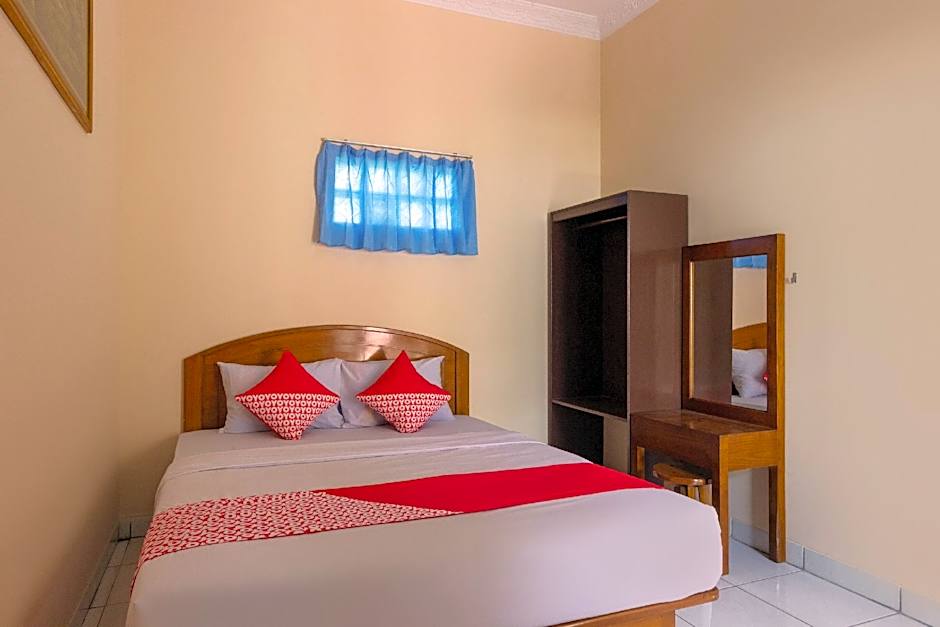 OYO 3024 Hotel Kebon Manis