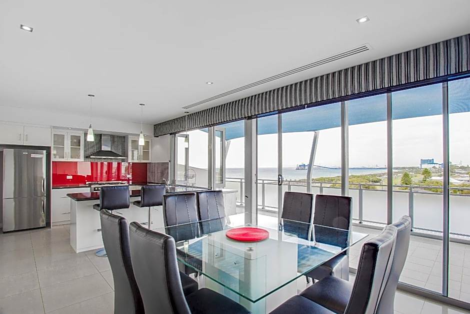 Spinnakers by Rockingham Apartments