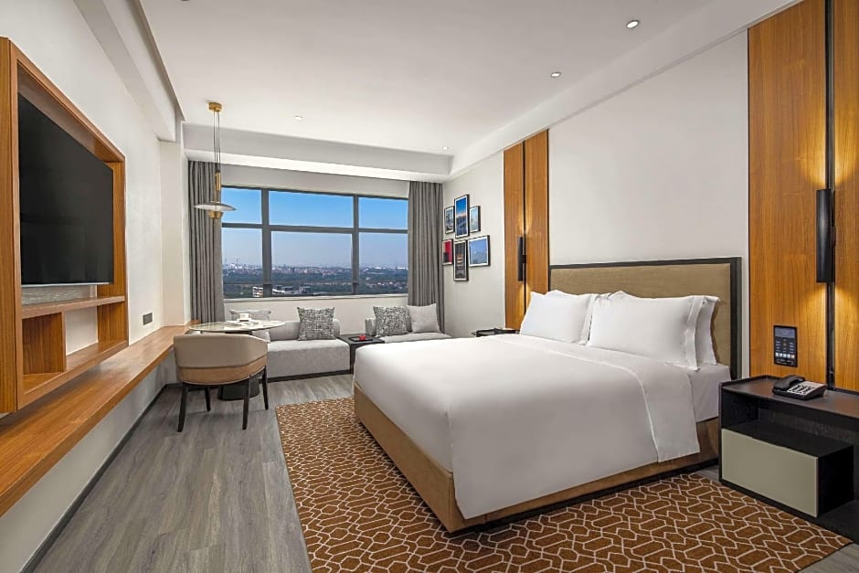 Ramada by Wyndham Maoming Dianbai