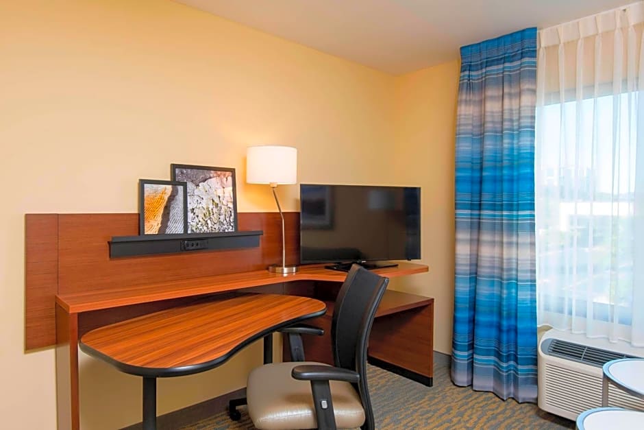 Fairfield Inn & Suites by Marriott Tampa Westshore/Airport