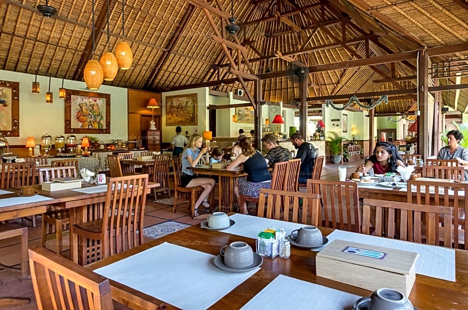 Desamuda Village Hotel