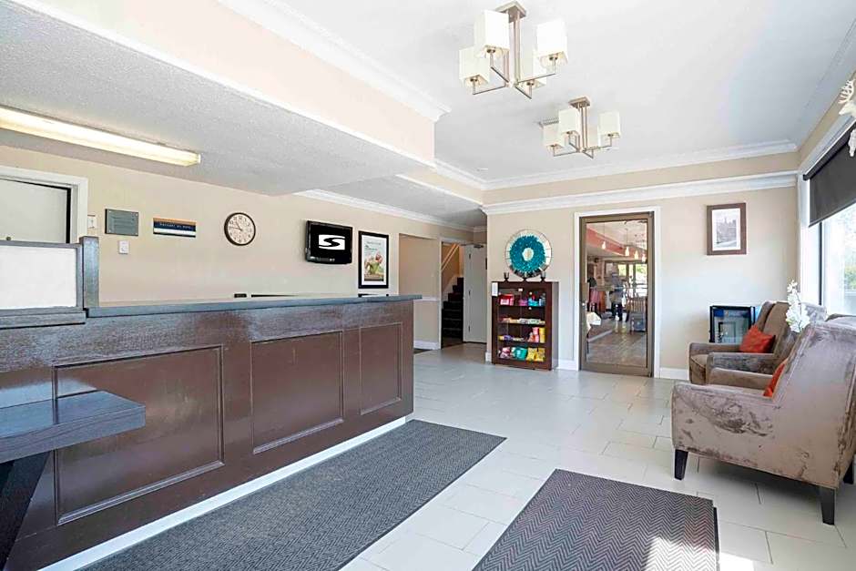 Sandman Inn Blue River