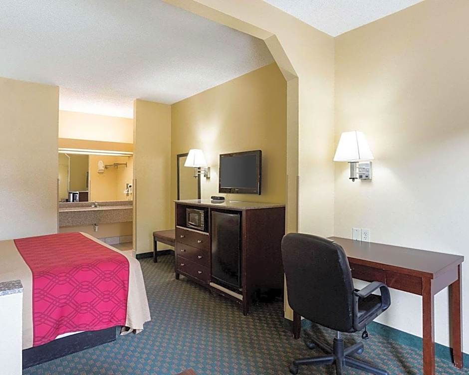 Rodeway Inn & Suites New Orleans Gentilly