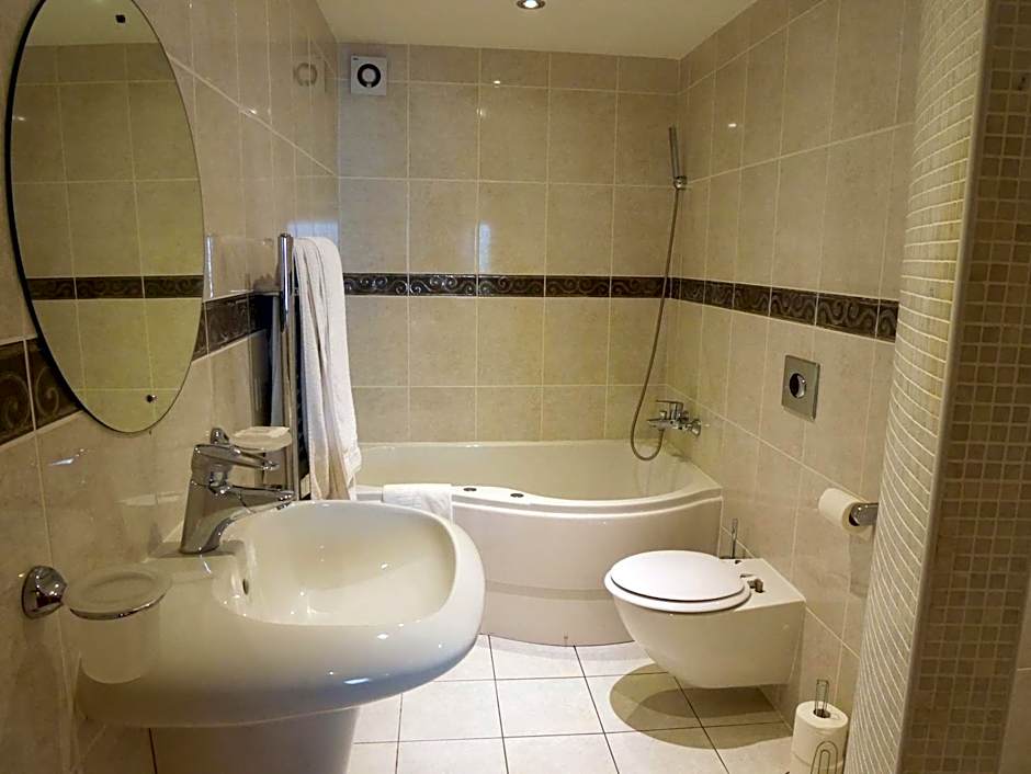 Villare Hitchin Town Centre