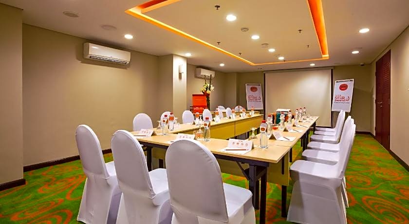 Harris Hotel Seminyak