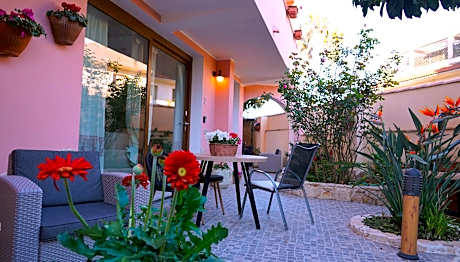 Flowery Inn Villa