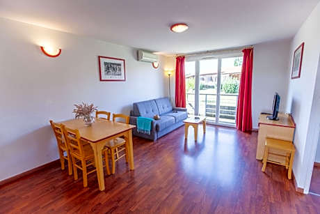 1-Bedroom Apartment for 4 Adults