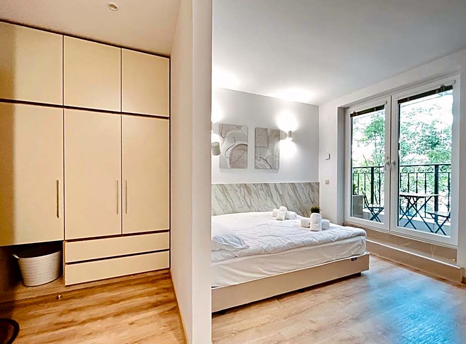 Apart-Hotels-Sofia, AHS