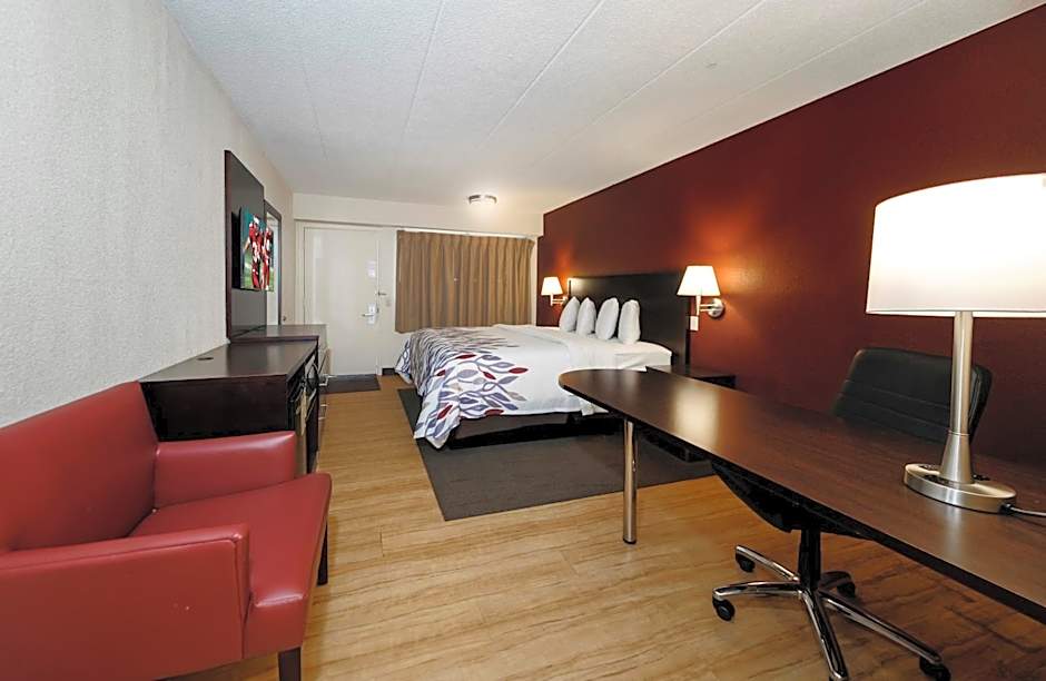 Red Roof Inn Lansing East - MSU
