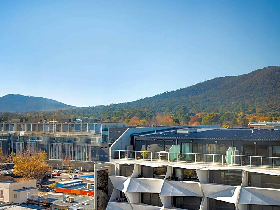 Mantra on Northbourne