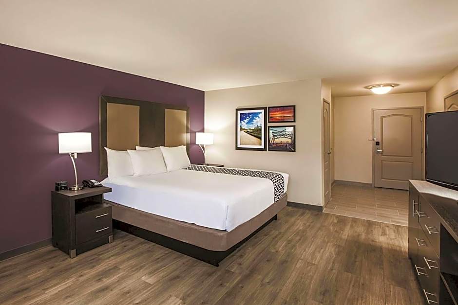 La Quinta Inn & Suites by Wyndham Walker-Denham Springs
