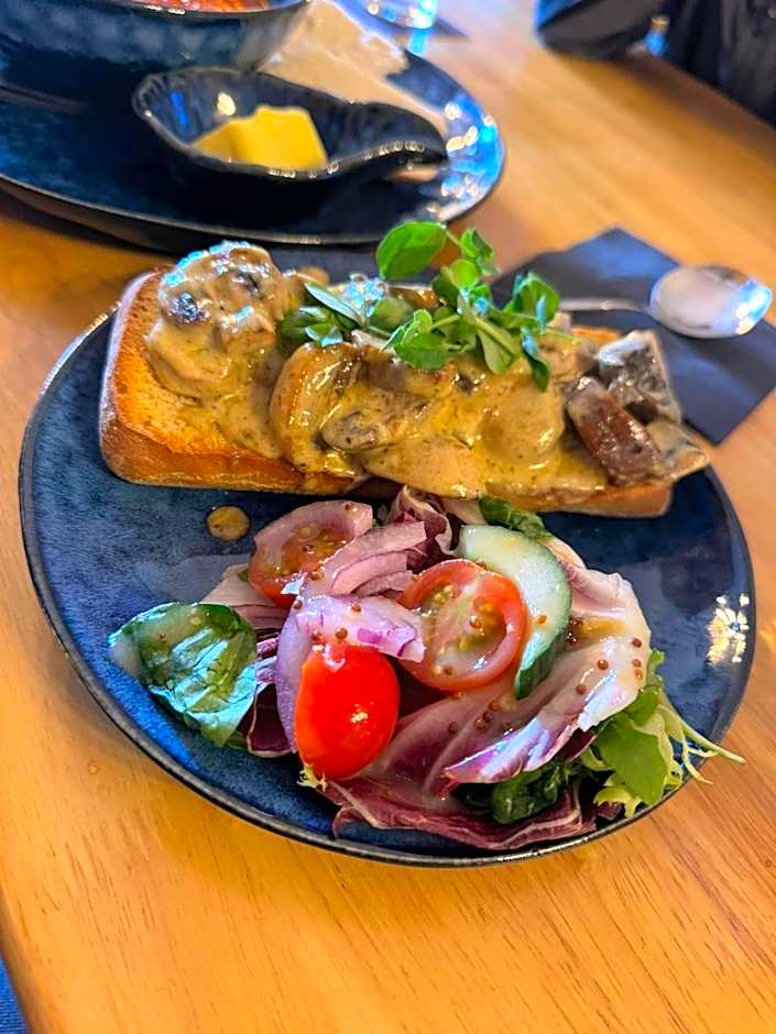 The White Swan Hotel