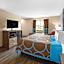 Super 8 by Wyndham Fairmont
