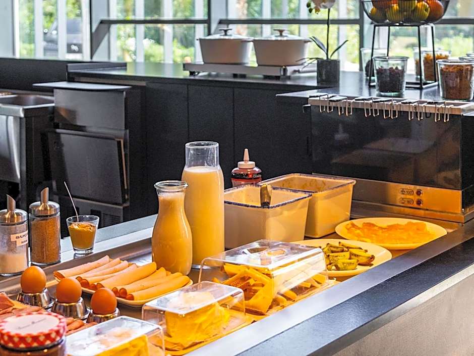 Ibis Marseille Marignane Technopole