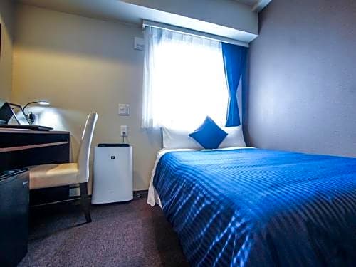 HOTEL LiVEMAX 葛西駅前