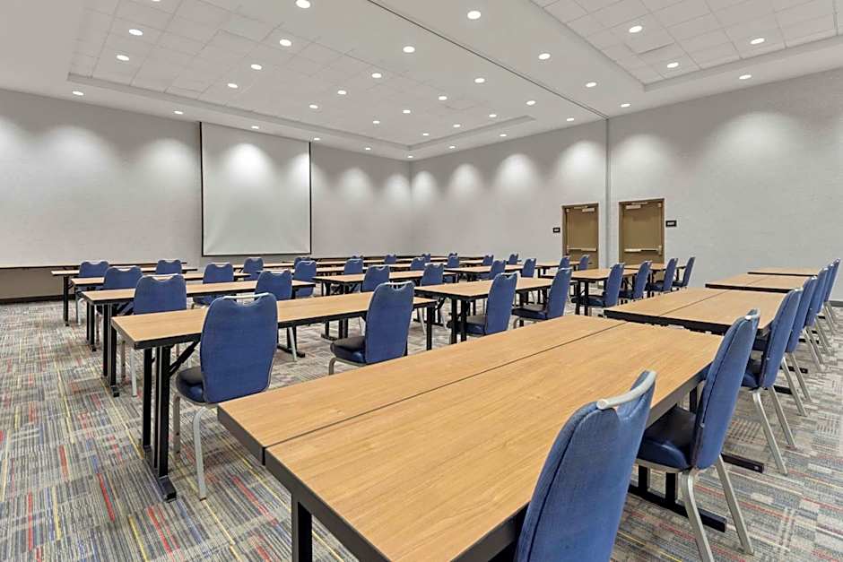 Hampton Inn And Suites By Hilton Columbus Scioto Downs, Oh