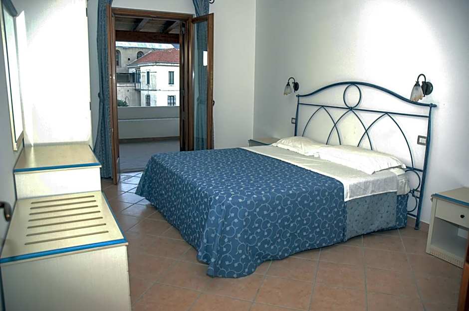 Eolian Residence