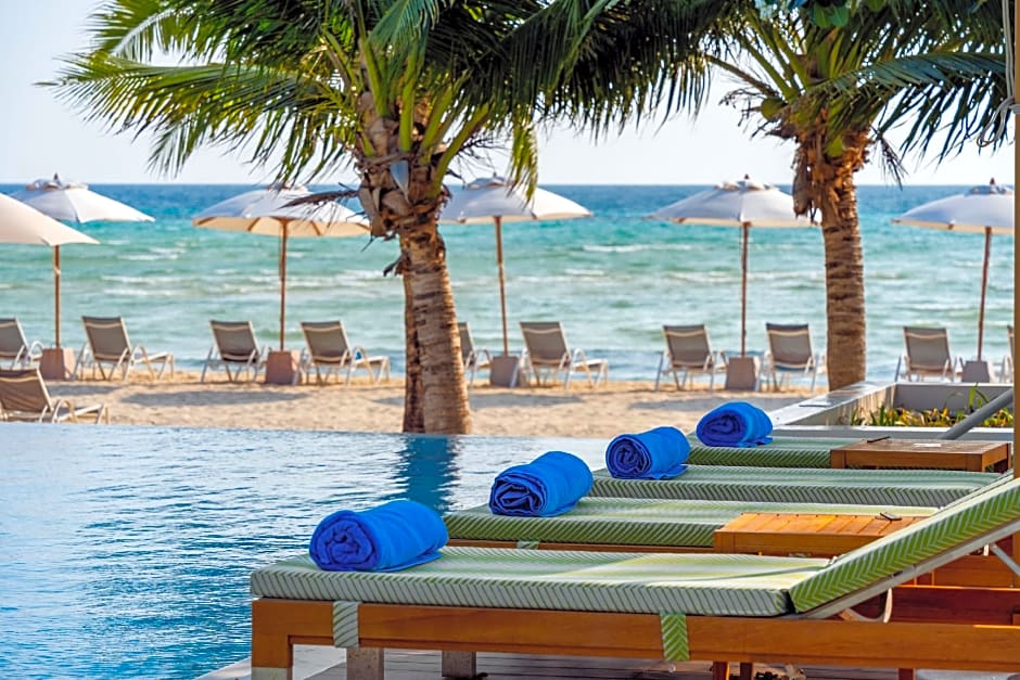 SAii Phi Phi Island Village