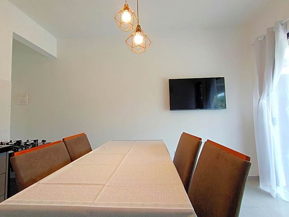 RJ164-02 Lindo Dpto c/Piscina y vista a la montaña