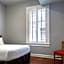 New Orleans Courtyard Hotel by the French Quarter