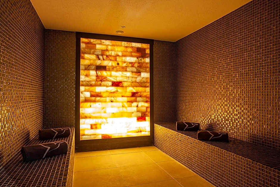 Grupotel Playa de Palma Suites & Spa