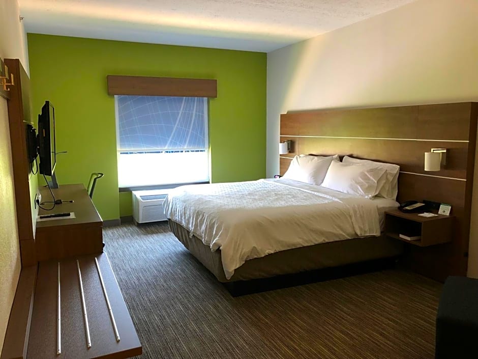Holiday Inn Express Hotel & Suites Franklin By IHG