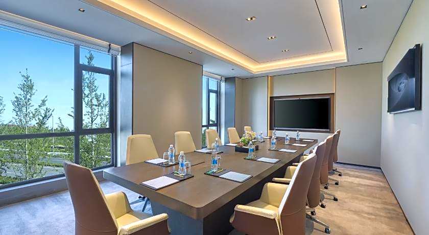 Voco Xiong An By IHG