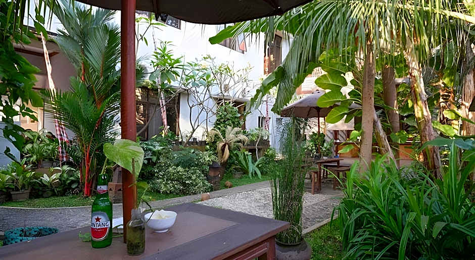 RedDoorz Syariah near Menara Kudus