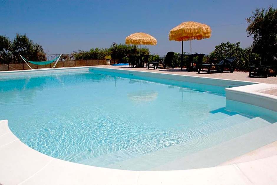 L'Isola Felice e Trulli Sotto Le Stelle