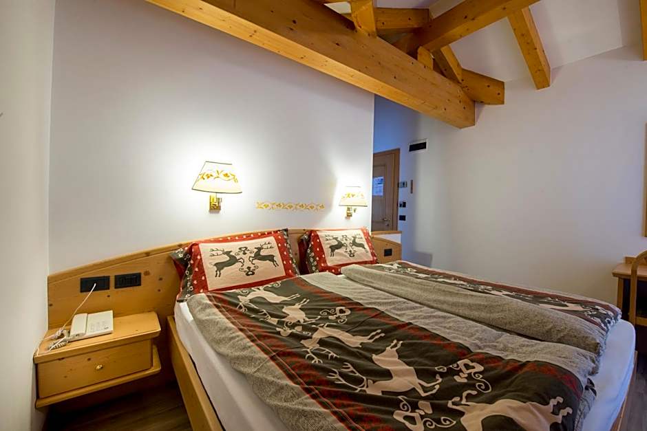 Hotel Villa Rosella Park & Wellness