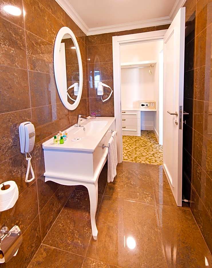 The Olive Tree Hotel