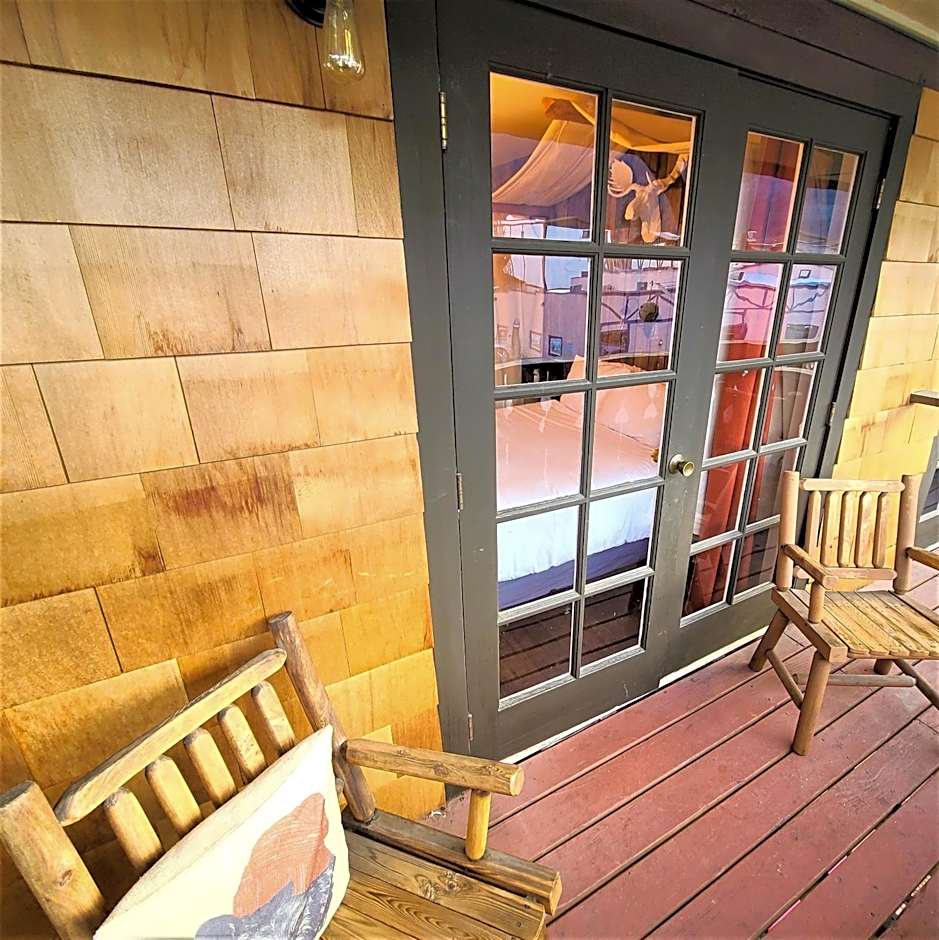 Mrs. Anderson's Lodging