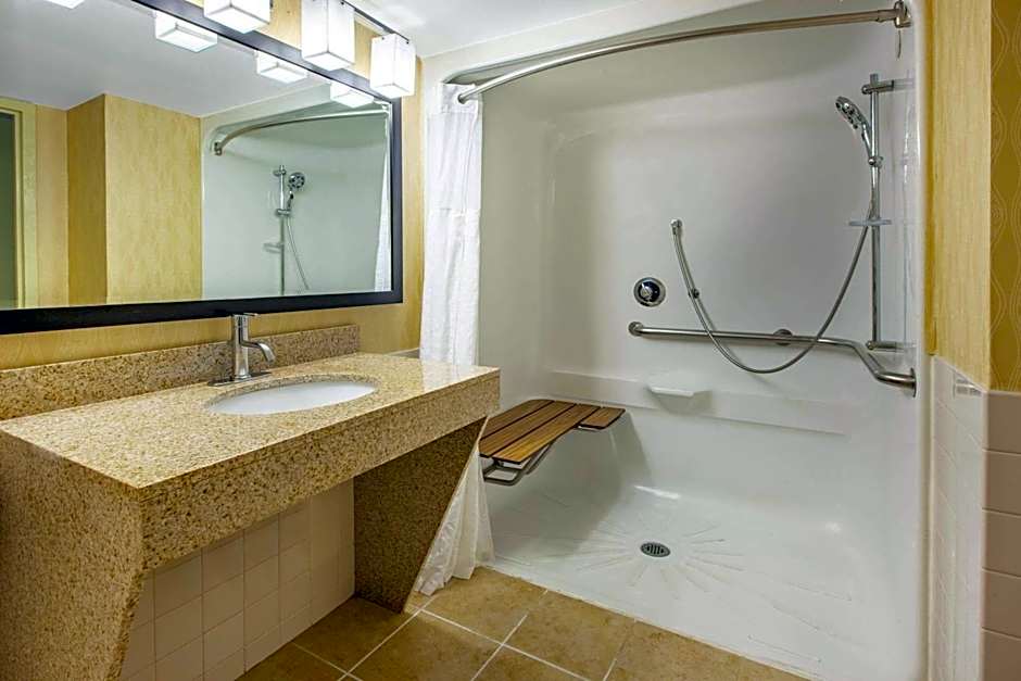Baymont by Wyndham Harrisburg