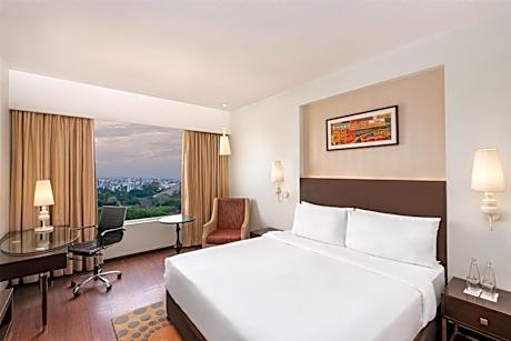 Superior Room with City View - 50% off on Laundry service and enjoy Happy Hours with 1+1 offer