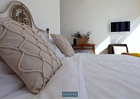 Deluxe Double or Twin Room with Balcony