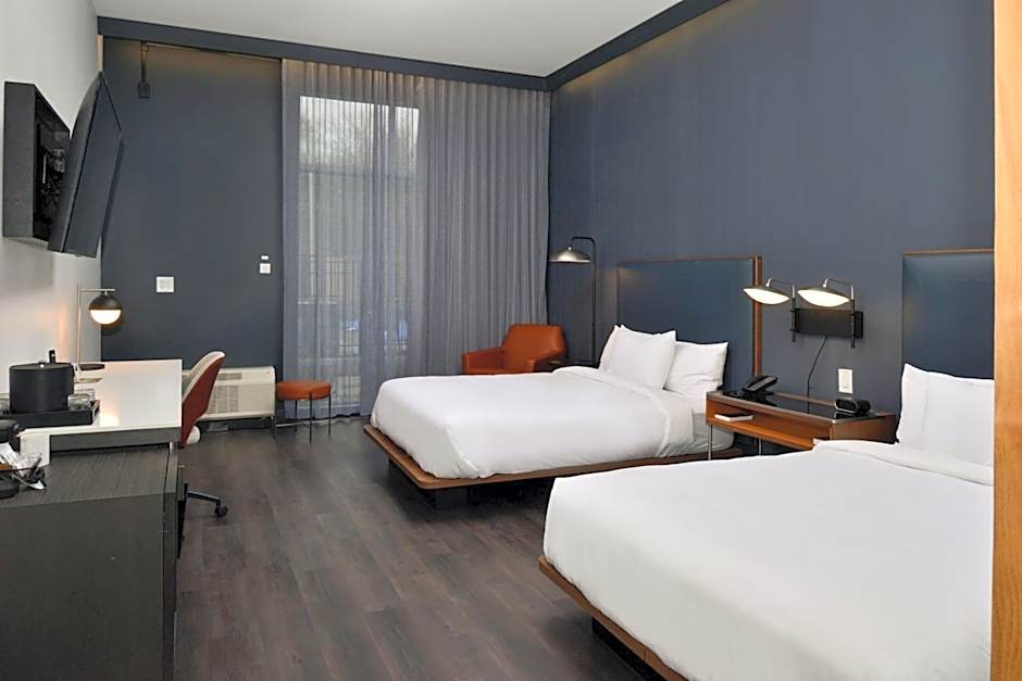 Courtyard by Marriott Raleigh Cary/Crossroads