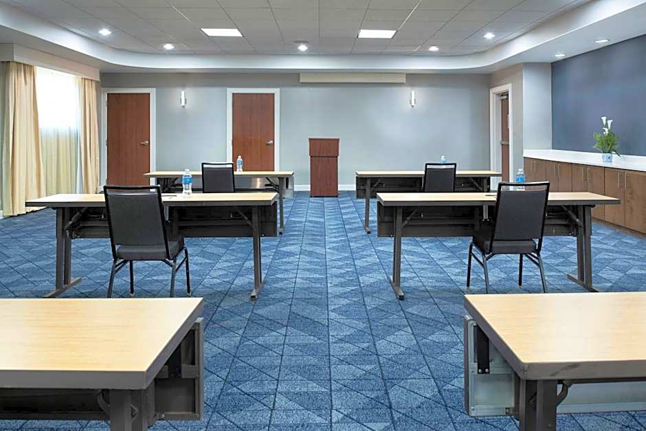 Courtyard by Marriott Memphis Collierville