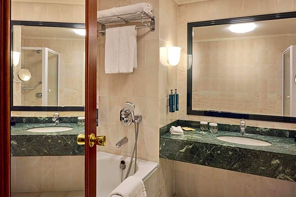 Hilton Antwerp Old Town