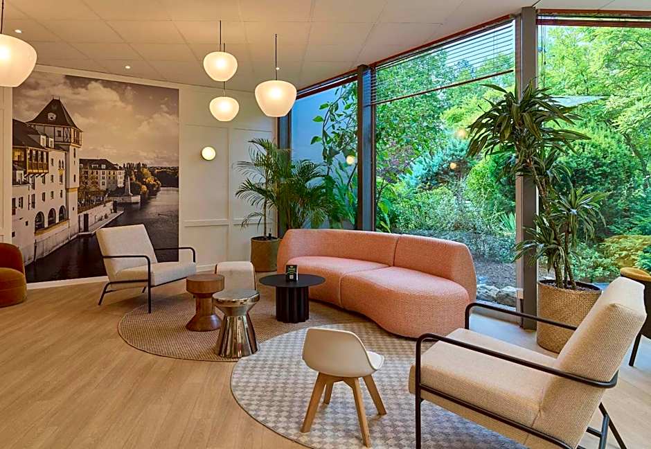 B&B HOTEL Cergy Port 4 étoiles