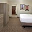 Holiday Inn Express & Suites Williams