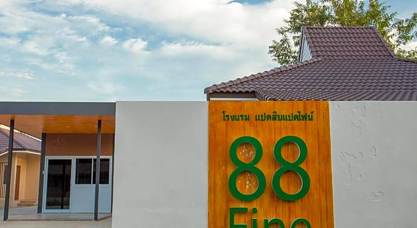 88 Fine Hotel